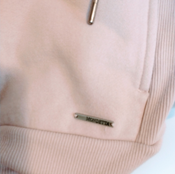 Modetta pale pink cropped hoodie with full zip up size xs.  Mild wash wear - Picture 2 of 5